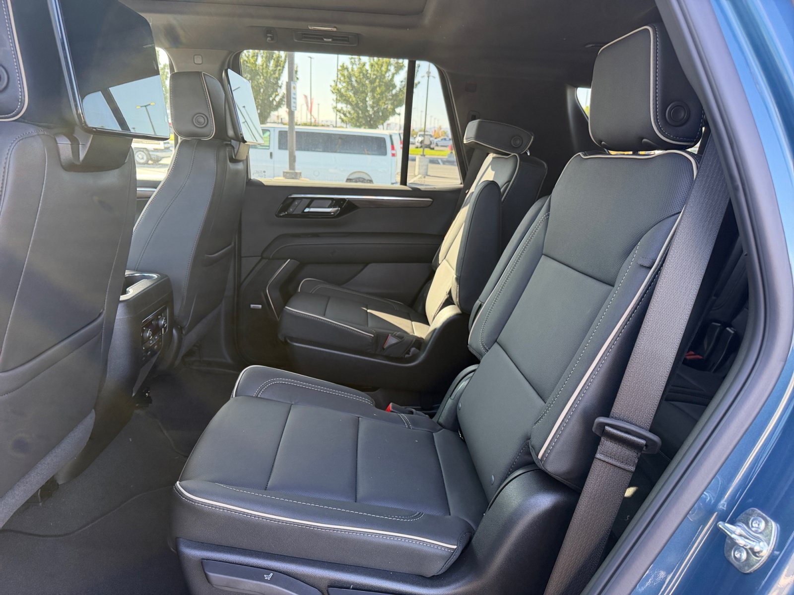 New 2026 Chevrolet Tahoe Premier AWD/4WD image 17