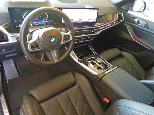 Used 2026 BMW X5 xDrive40i w/ M Sport Package AWD/4WD image 13