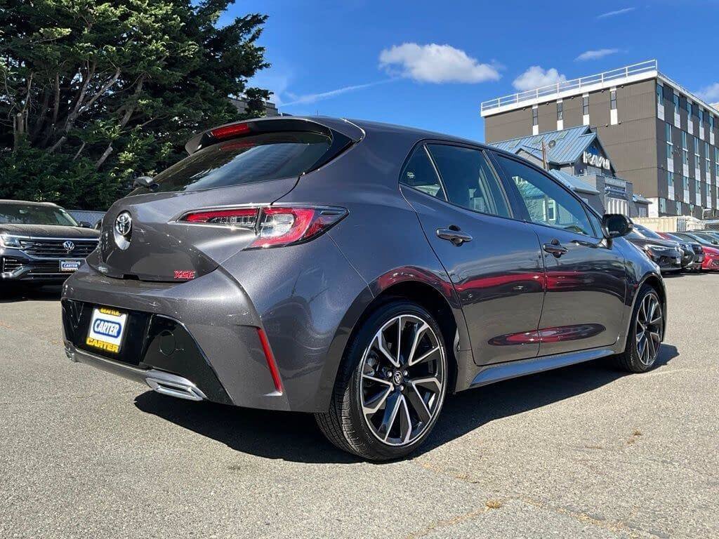 Used 2021 Toyota Corolla XSE FWD image 8
