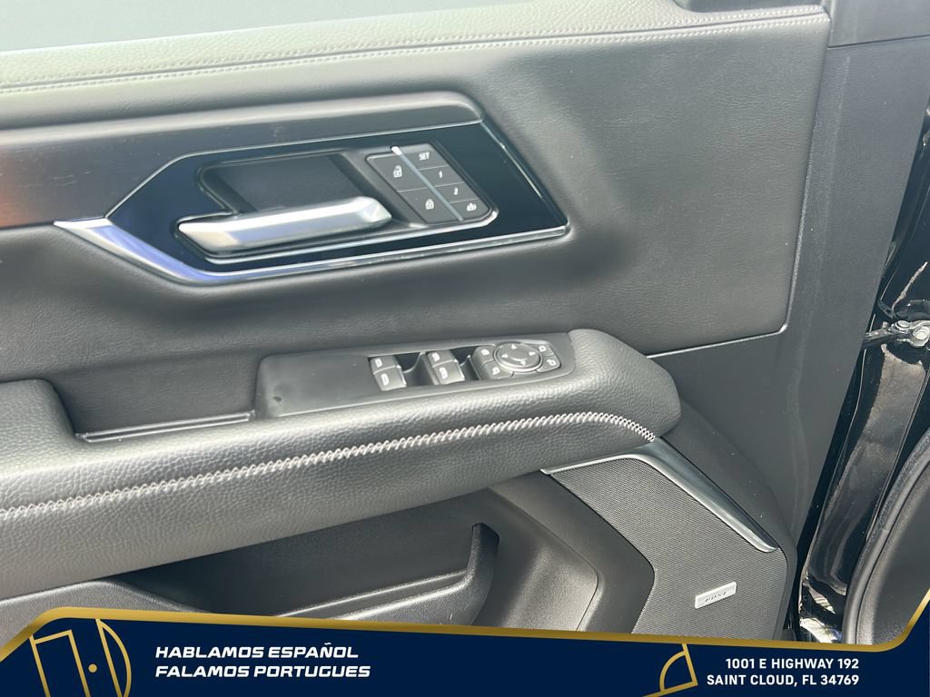 Certified 2025 GMC Yukon XL Denali AWD/4WD image 13
