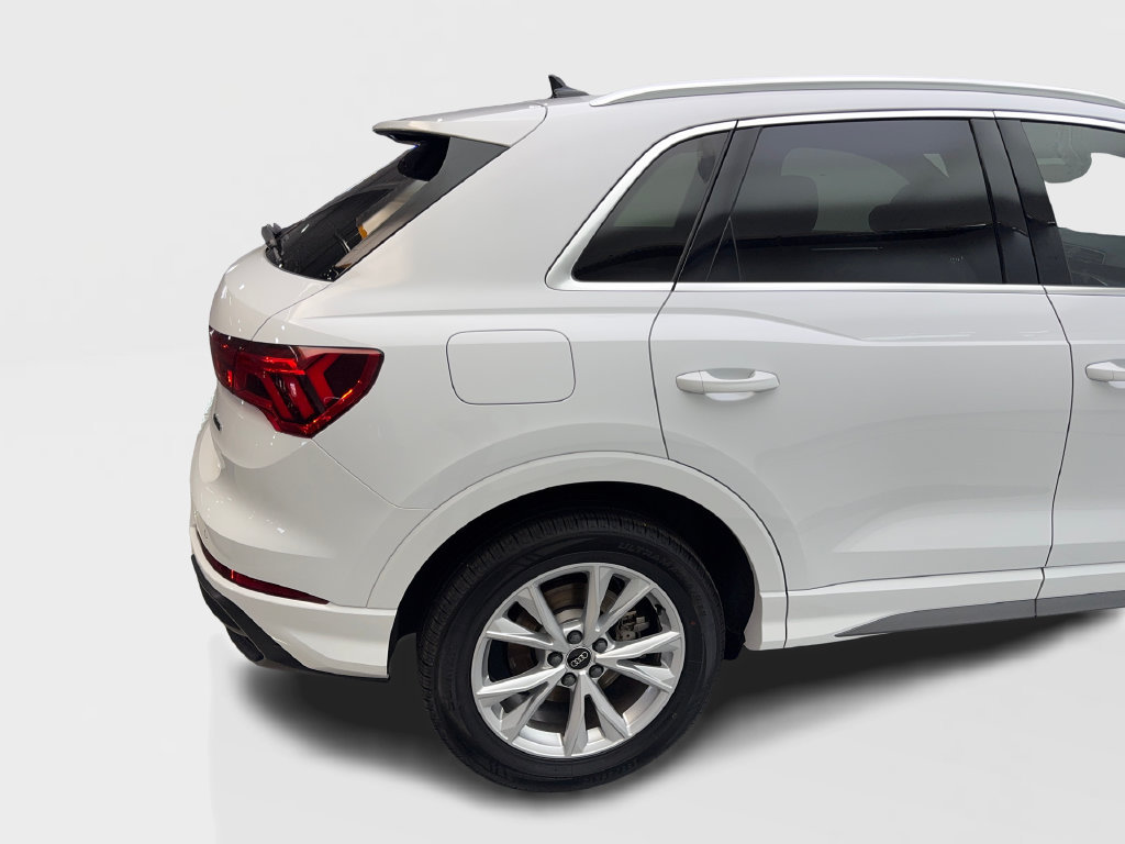 Used 2025 Audi Q3 2.0T Premium AWD/4WD image 18