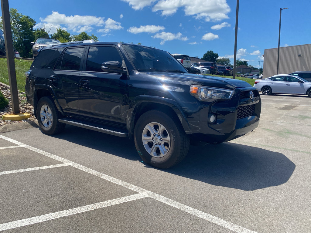 Used 2016 Toyota 4Runner SR5 Premium AWD/4WD image 8