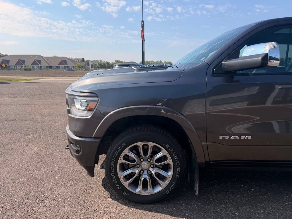 Used 2019 RAM 1500 Laramie AWD/4WD image 11