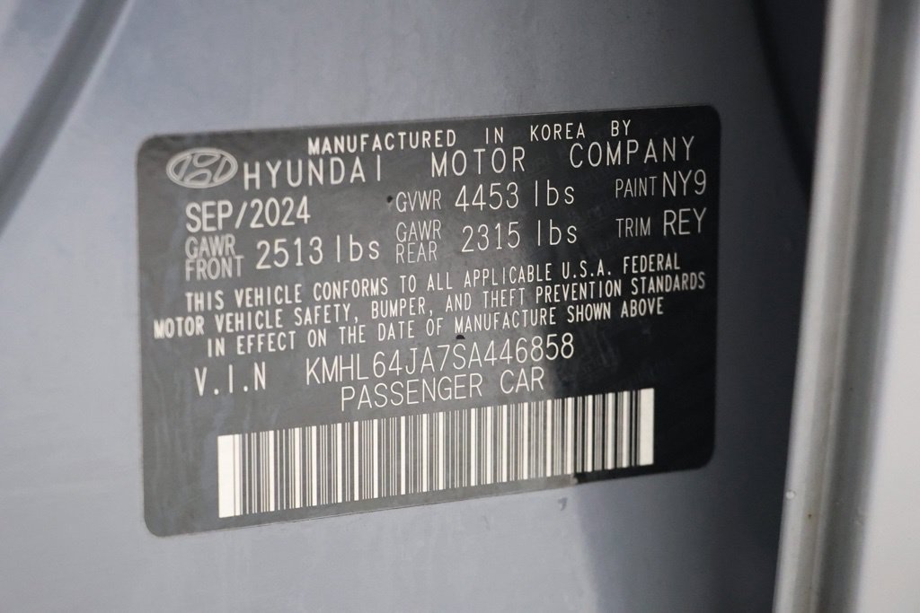 Used 2025 Hyundai Sonata SEL FWD image 32