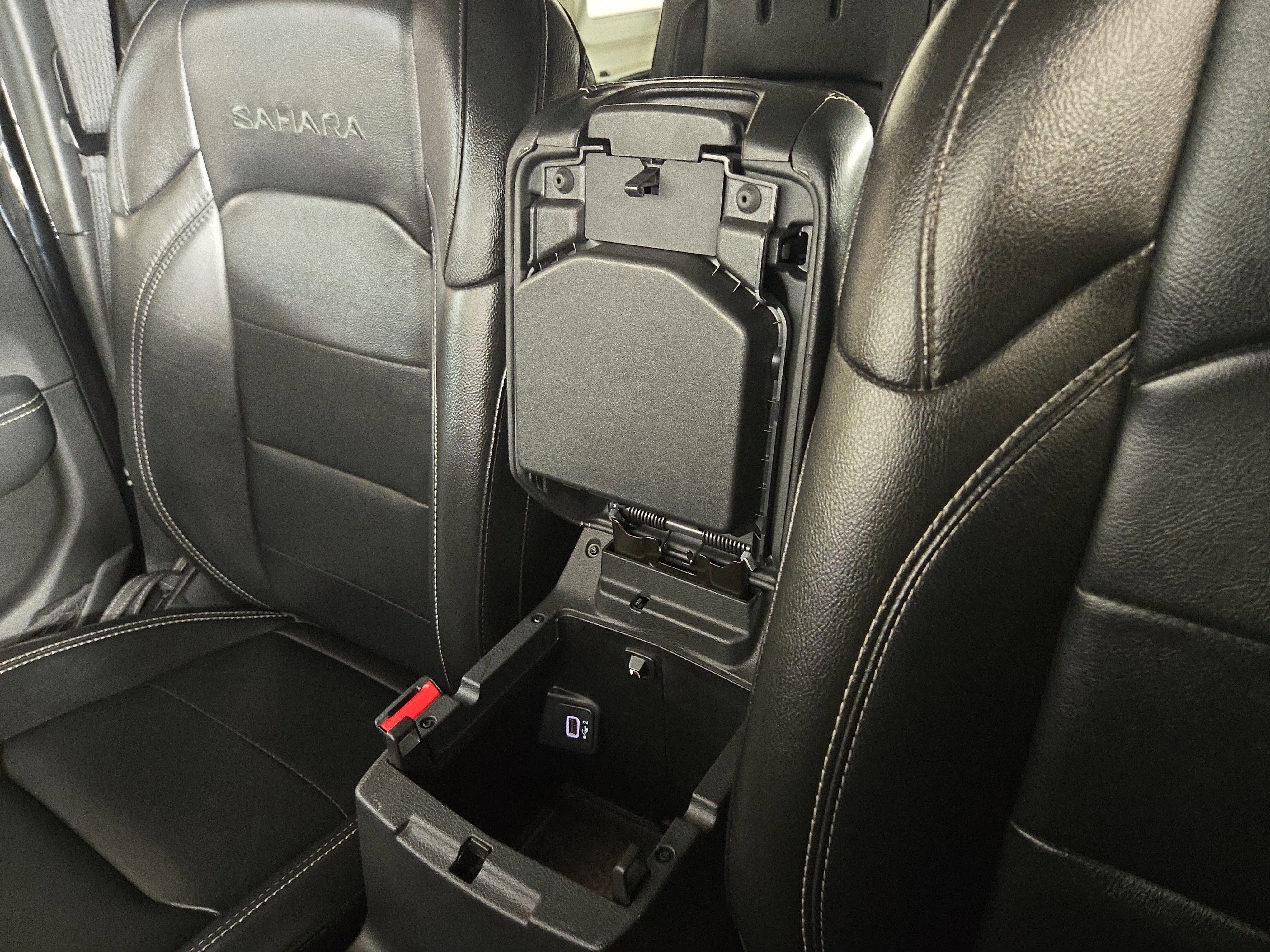 Certified 2022 Jeep Wrangler Unlimited Sahara image 29