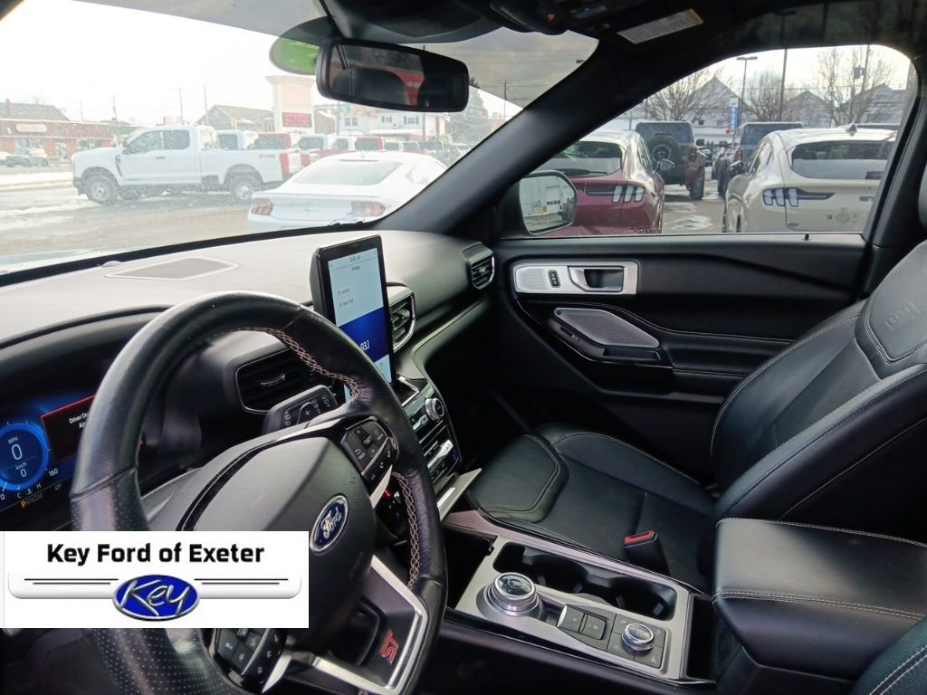 Used 2022 Ford Explorer ST w/ ST Street Pack image 29