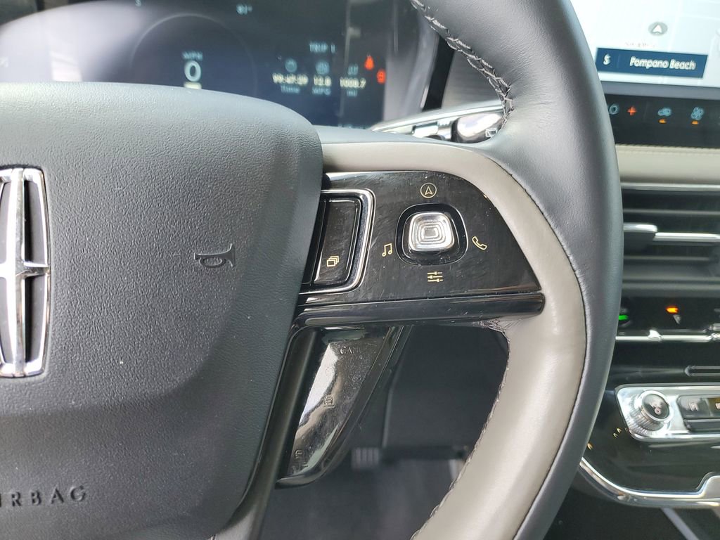 Certified 2023 Lincoln Corsair Reserve AWD/4WD image 24