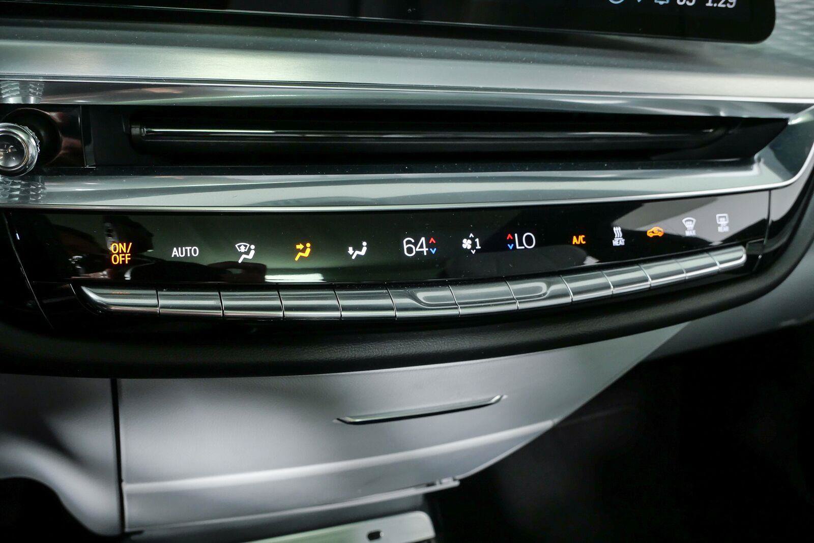 Certified 2024 Cadillac Lyriq Sport RWD image 15