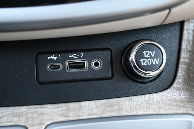 Used 2022 Nissan Murano SL image 30