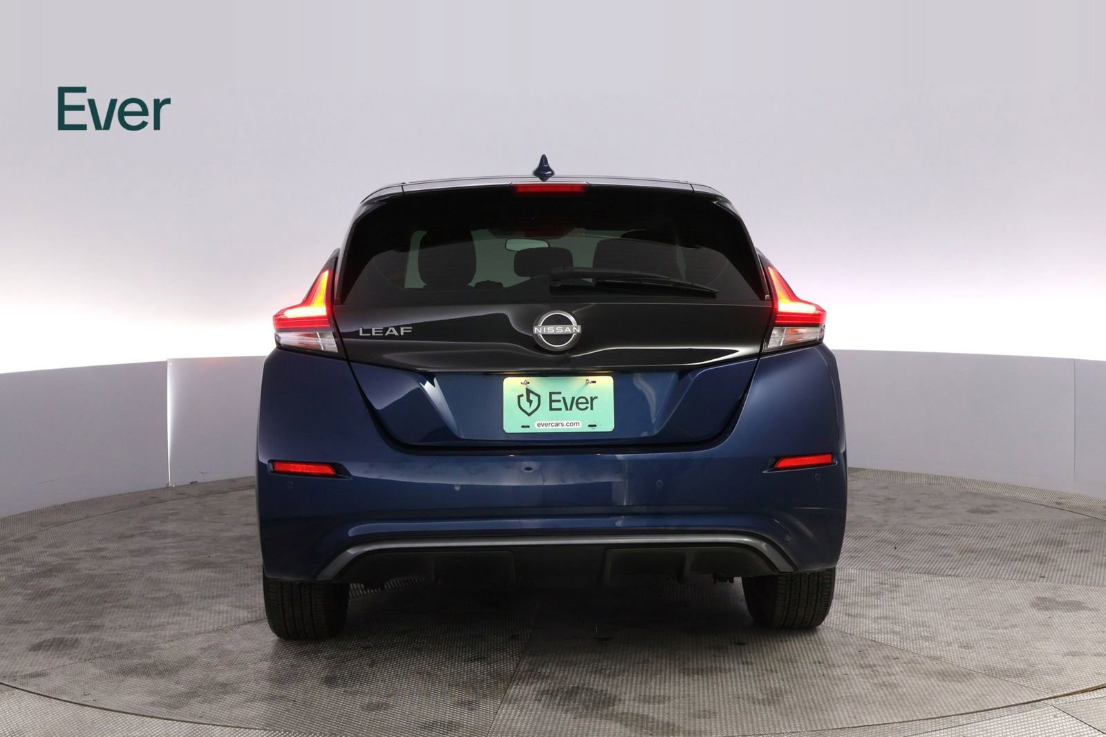 Used 2025 Nissan Leaf S FWD image 15