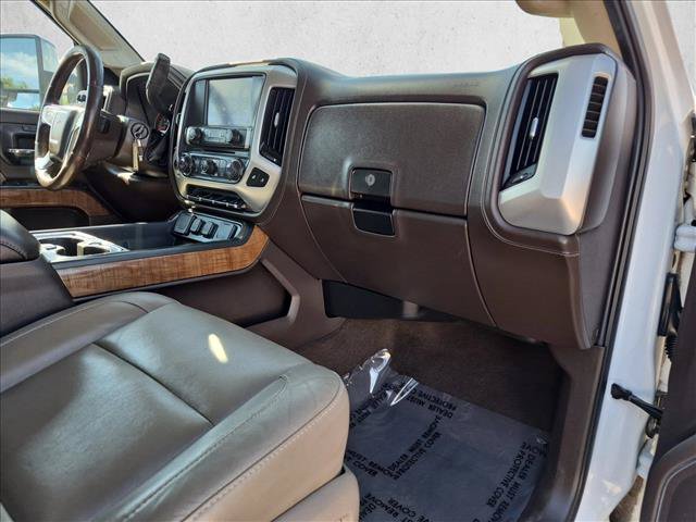 Used 2015 GMC Sierra 2500 SLT w/ Suspension Package, Off-Road AWD/4WD image 21