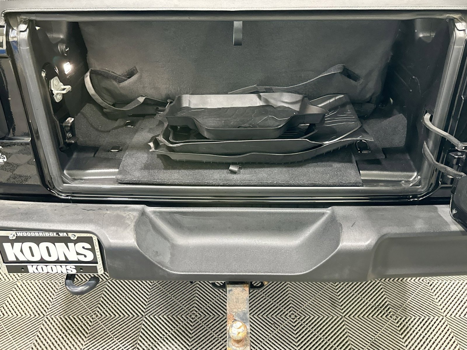 Used 2020 Jeep Wrangler Sport image 33