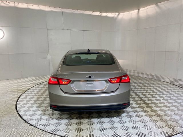 Used 2023 Chevrolet Malibu LS image 18
