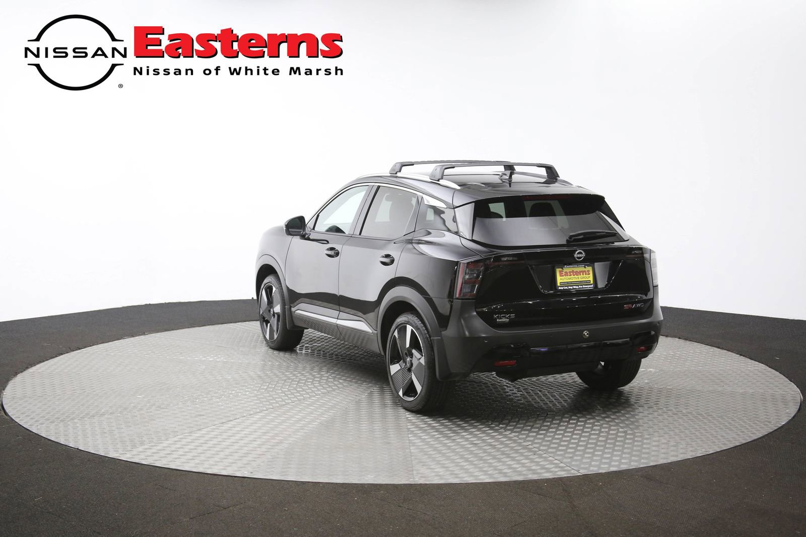 Used 2025 Nissan Kicks SR image 84