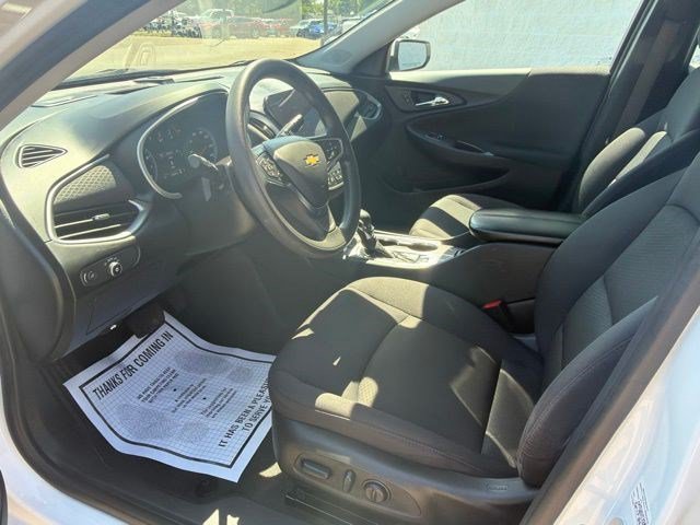 Used 2024 Chevrolet Malibu LT FWD image 14