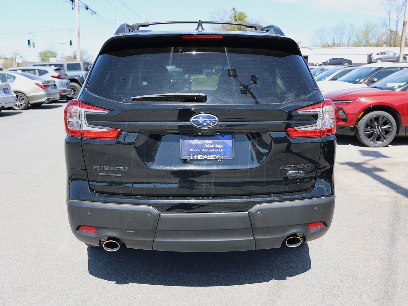 Used 2023 Subaru Ascent Onyx Edition AWD/4WD image 6