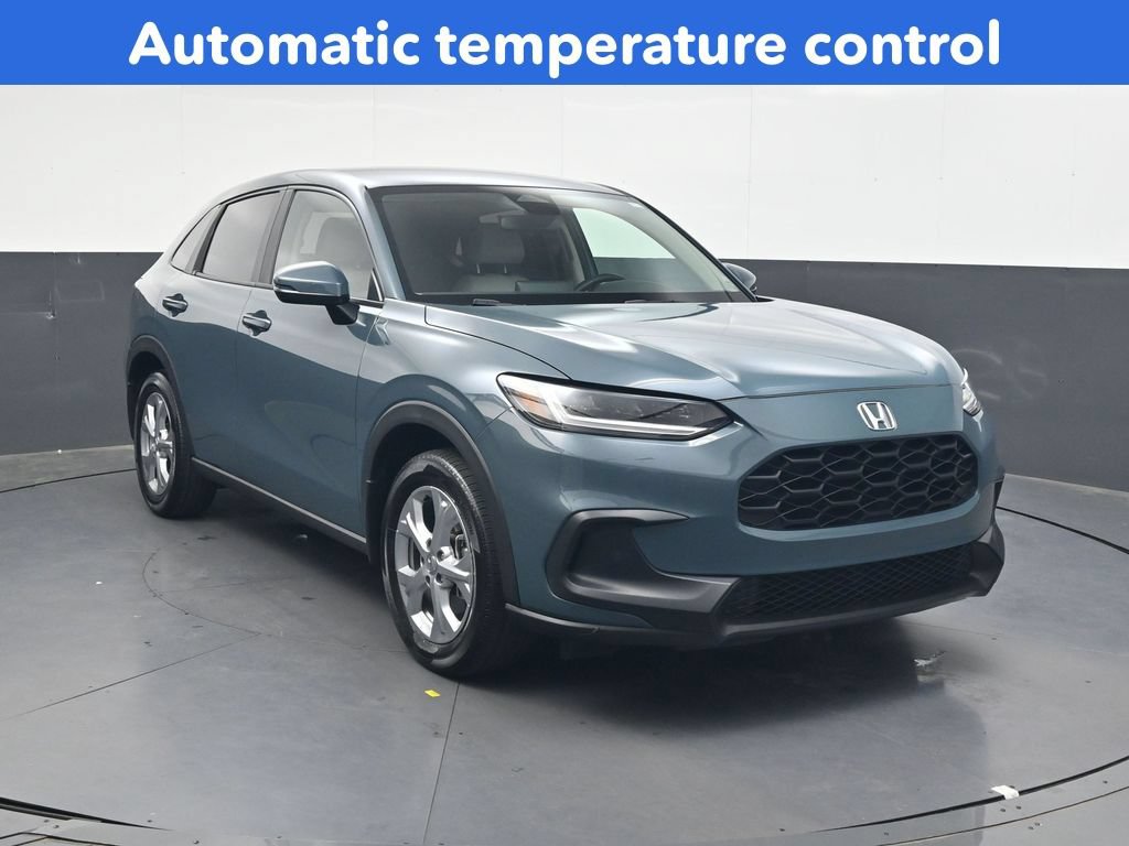 Certified 2024 Honda HR-V LX image 2