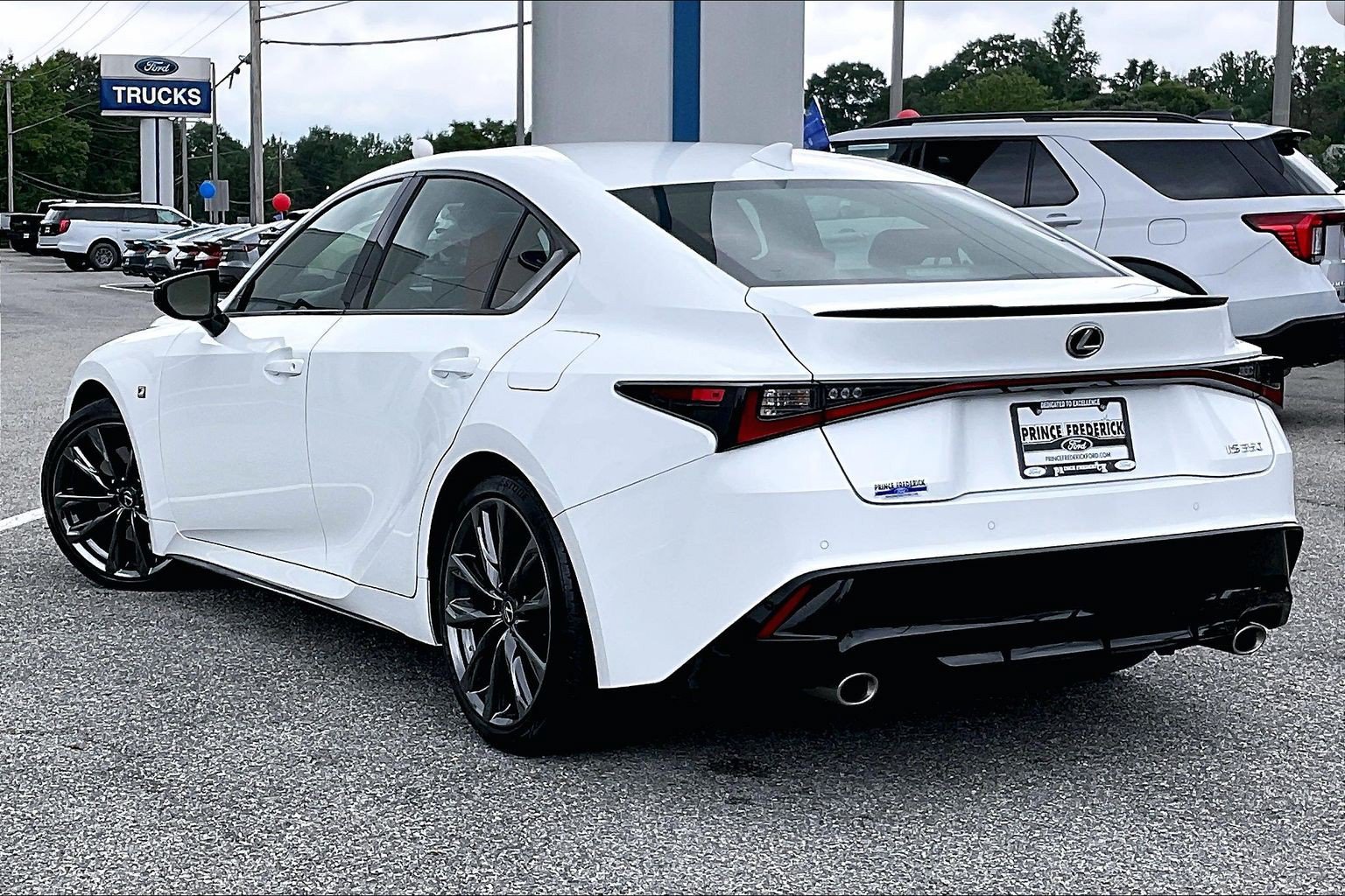 Used 2025 Lexus IS 350 F Sport w/ Navigation Package RWD image 10