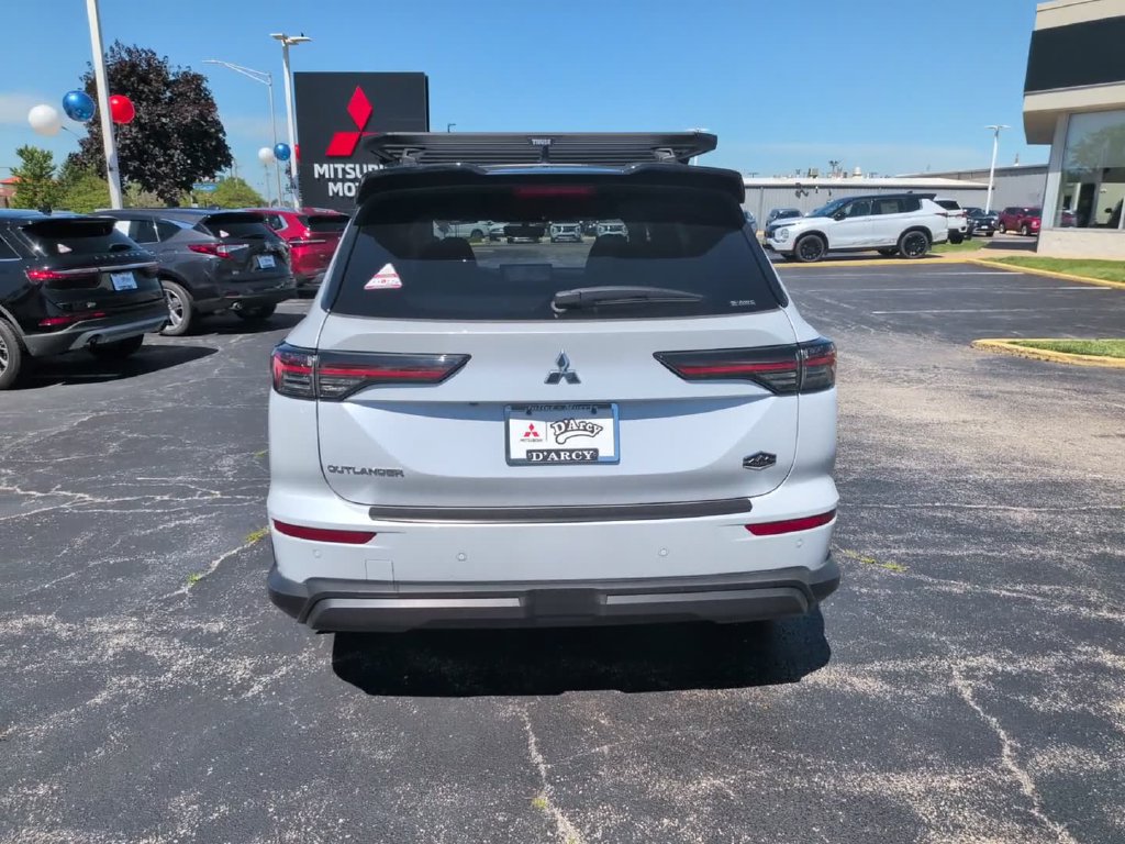 New 2026 Mitsubishi Outlander AWD image 5