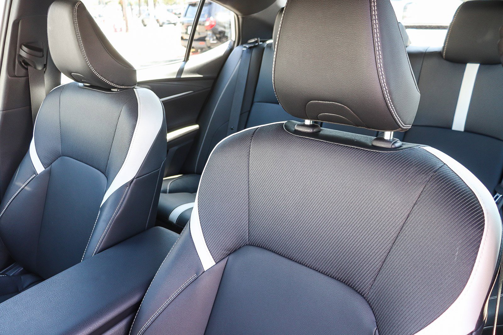 Used 2026 Toyota Camry Hybrid w/ Multimedia Upgrade Package image 24