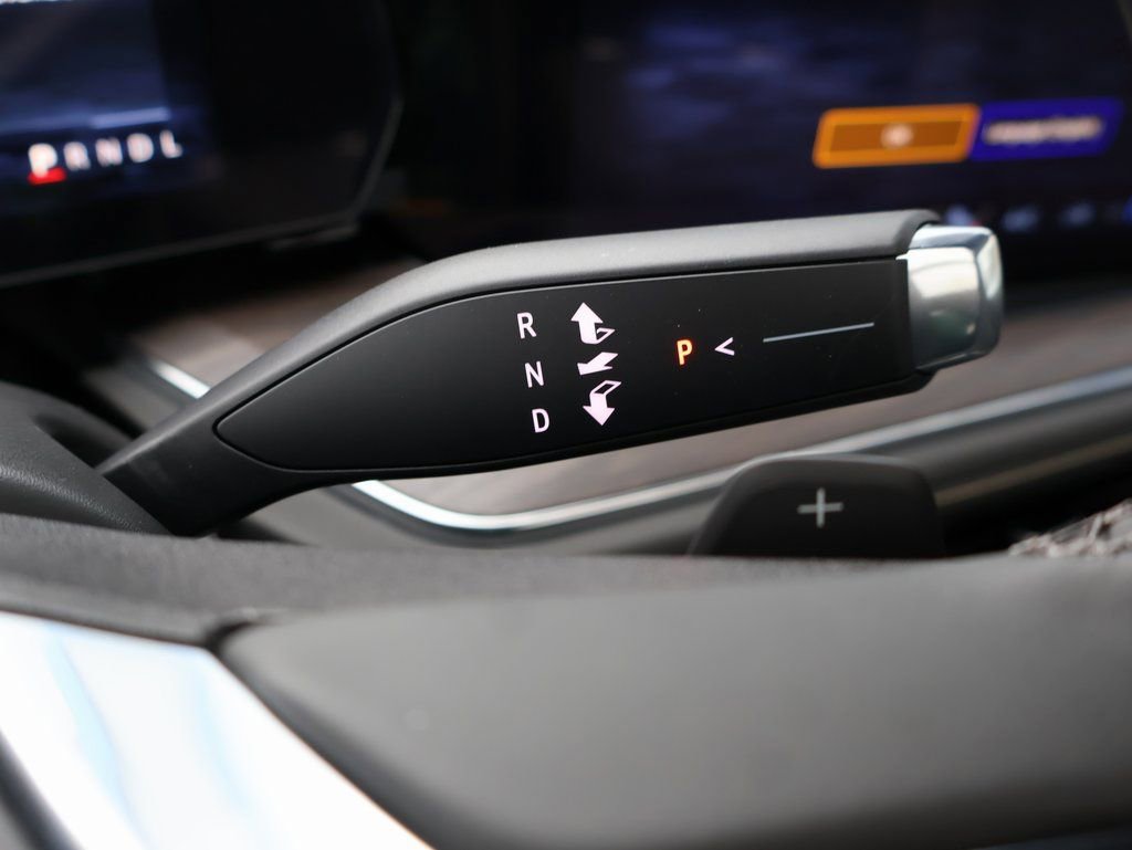 New 2025 Chevrolet Suburban Premier w/ Sun And Tow Package image 19