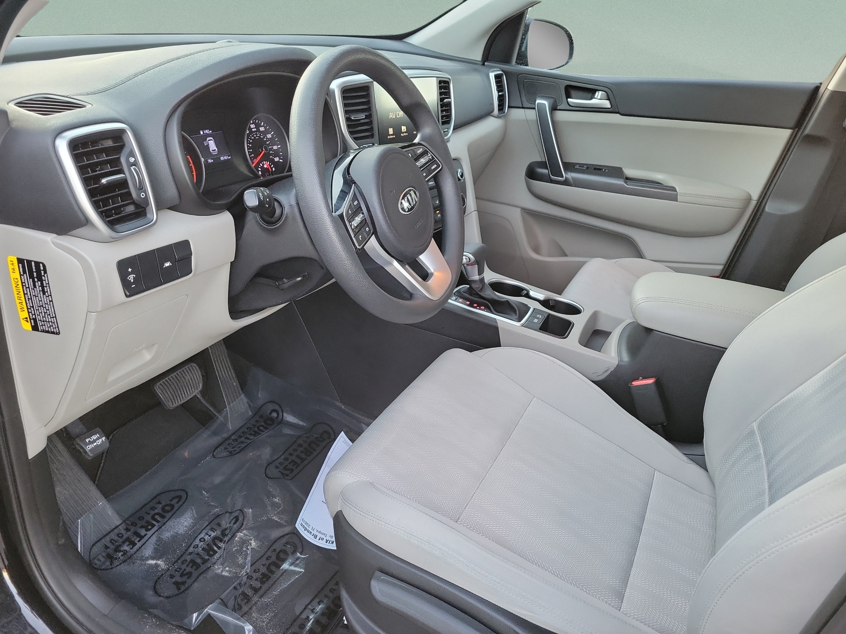 Used 2020 Kia Sportage LX FWD image 18
