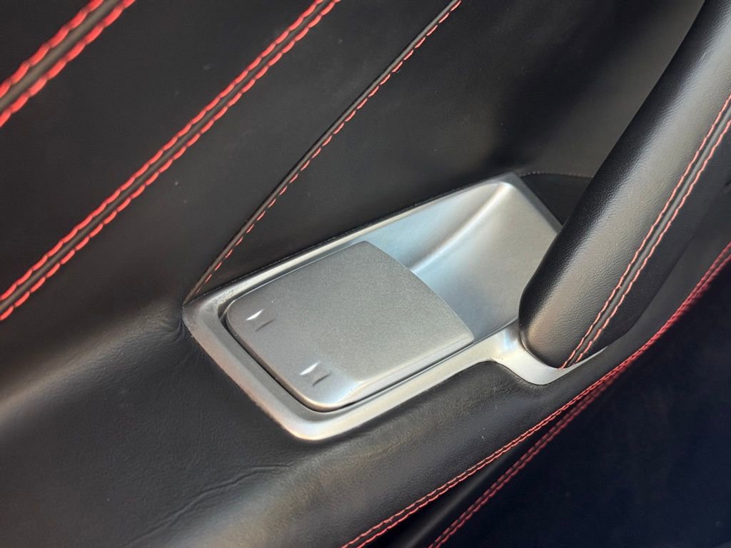 Used 2016 Ferrari California T image 47