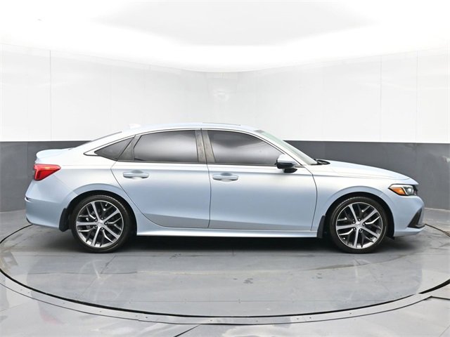 Used 2022 Honda Civic Touring image 11