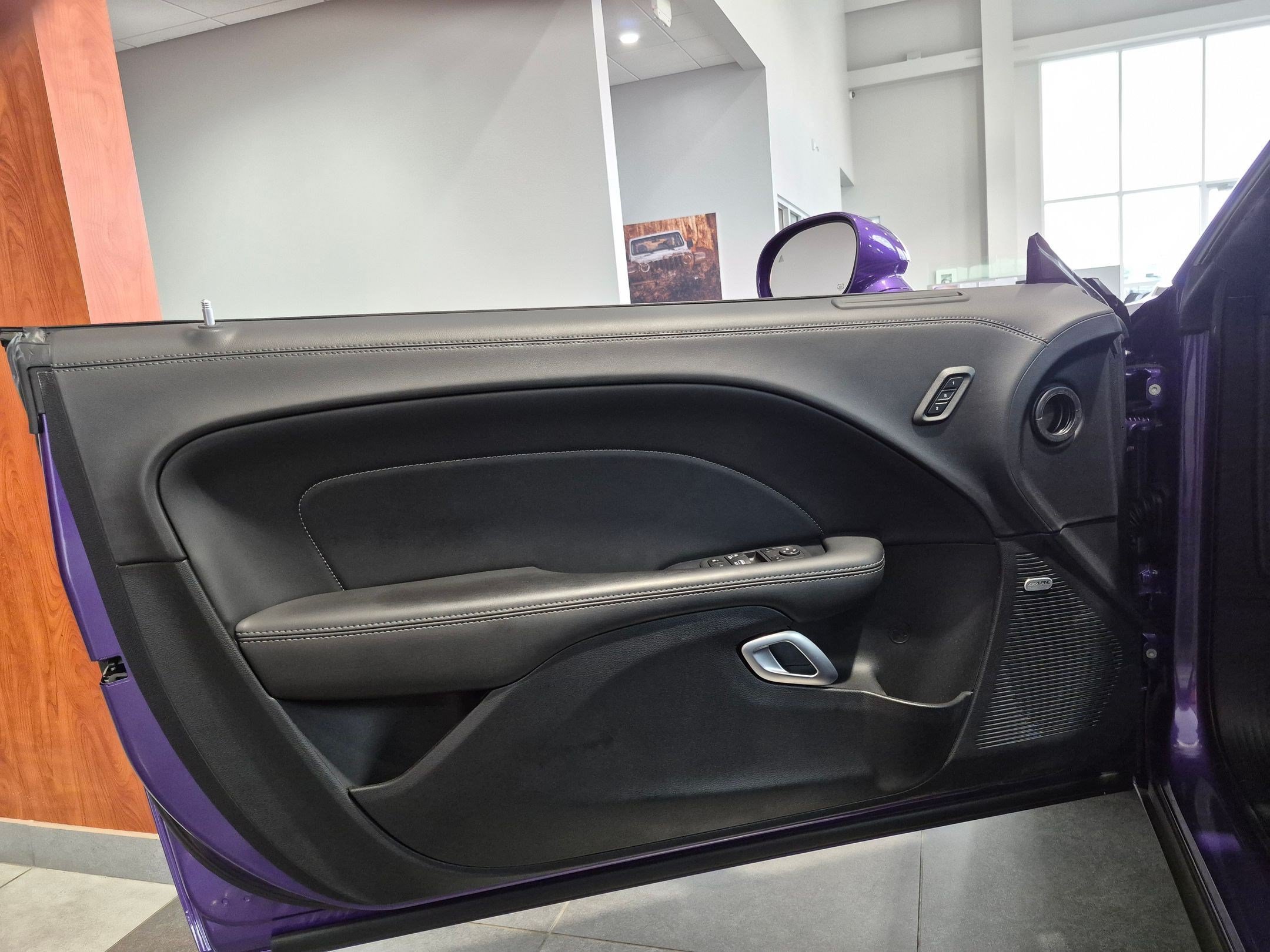 Used 2023 Dodge Challenger R/T Scat Pack RWD image 5