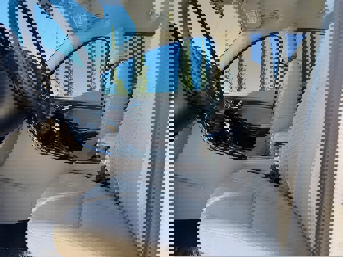 Used 2015 Ford Focus Electric Hatchback image 16