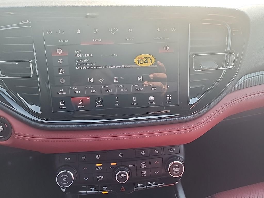 Used 2022 Dodge Durango R/T w/ Blacktop Package image 16