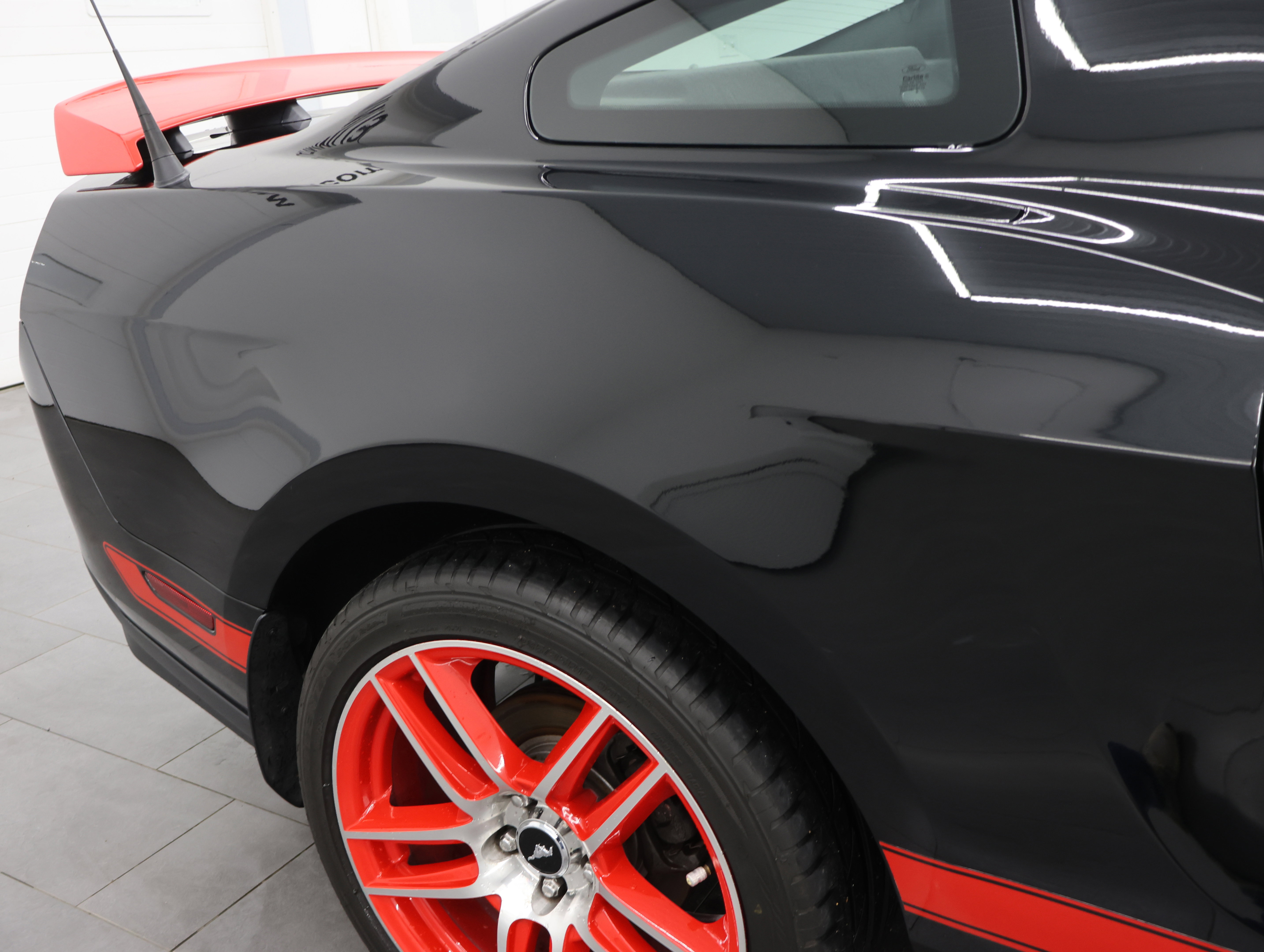 Used 2012 Ford Mustang Boss 302 RWD image 25