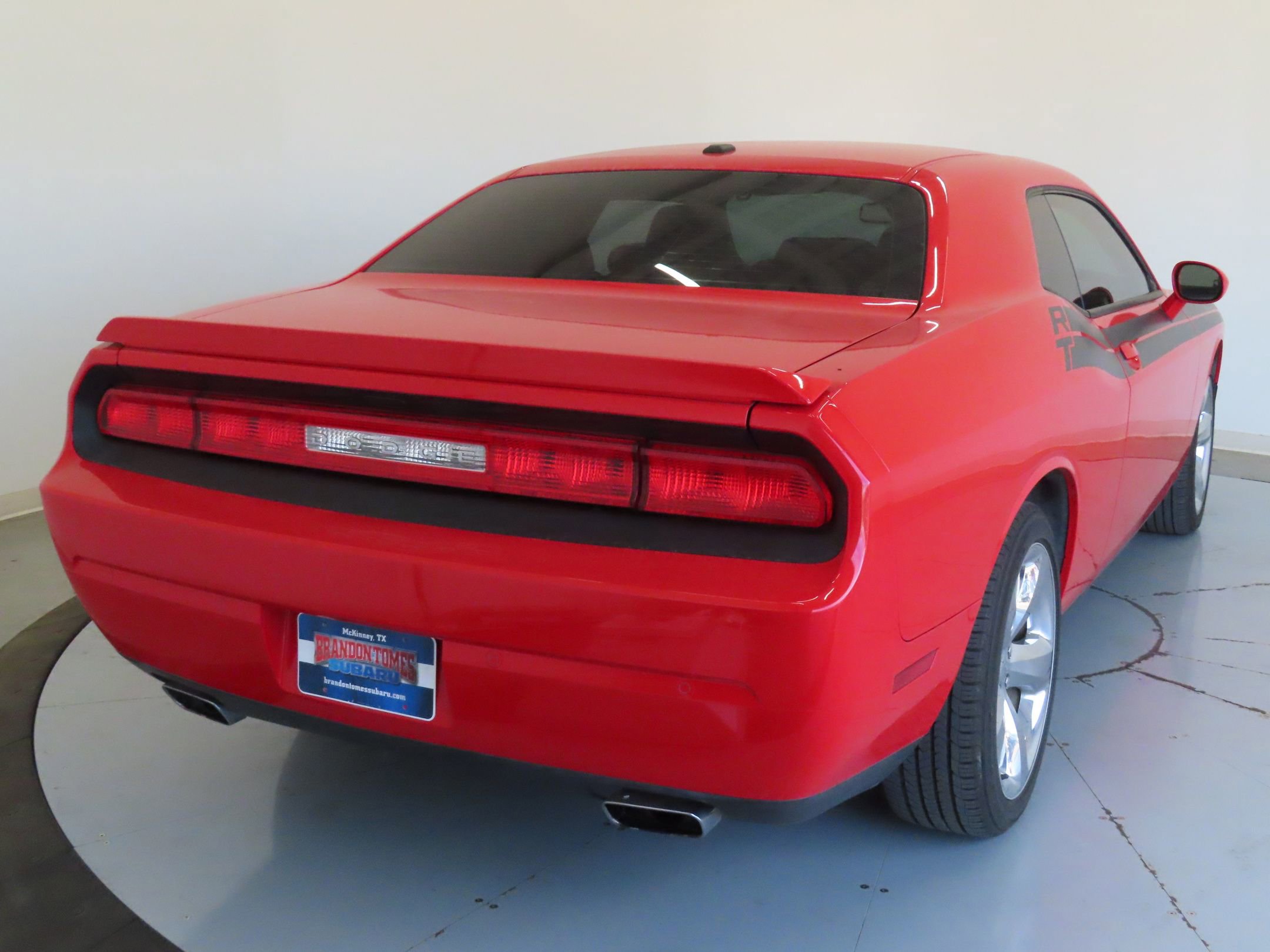 Used 2013 Dodge Challenger R/T Plus image 3