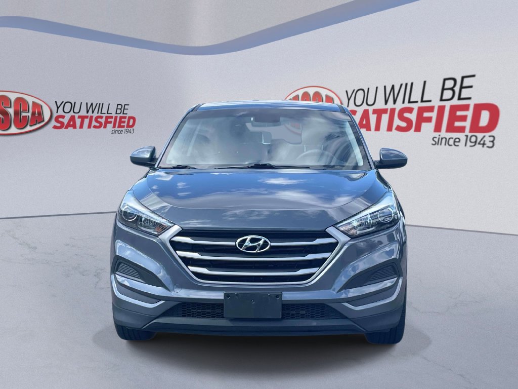 Used 2018 Hyundai Tucson SE AWD/4WD image 2