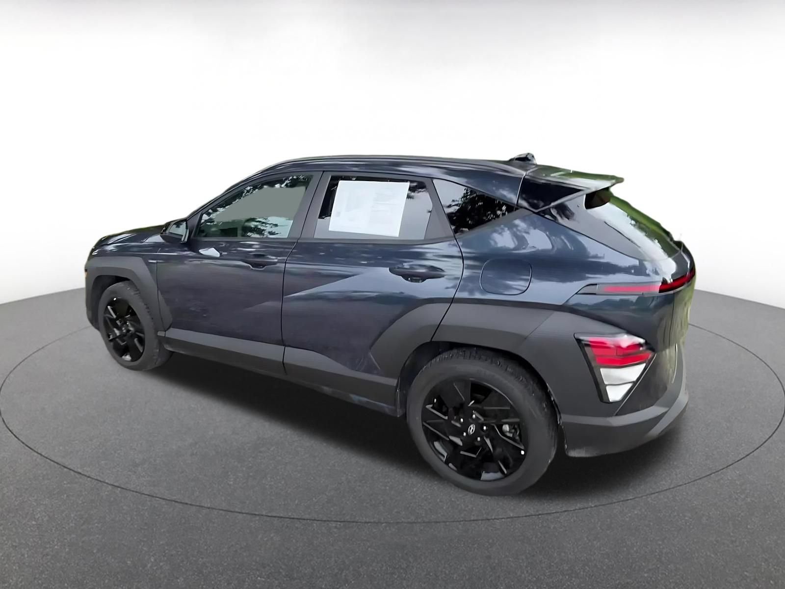 Used 2026 Hyundai Kona SEL Sport FWD image 9