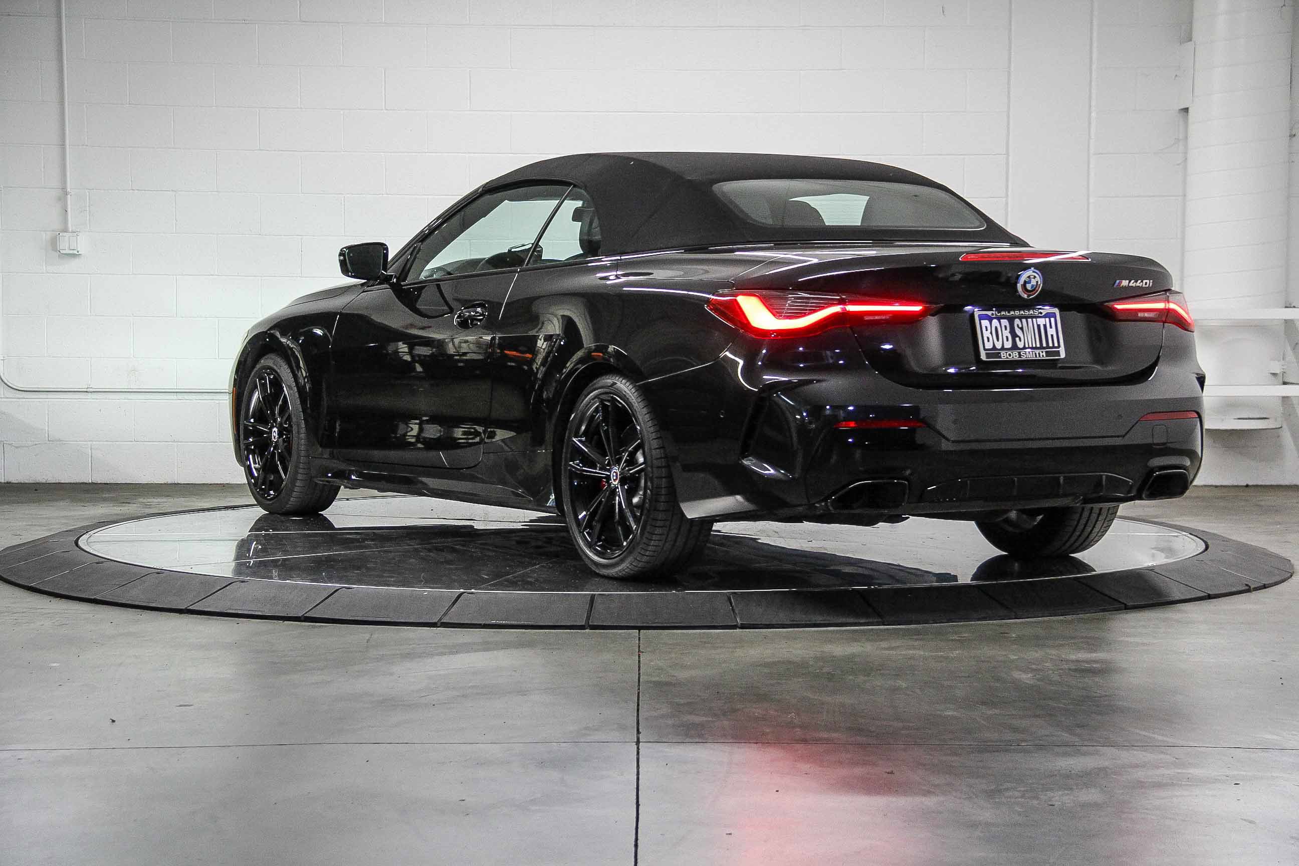 Certified 2023 BMW M440i Convertible w/ Premium Package image 4