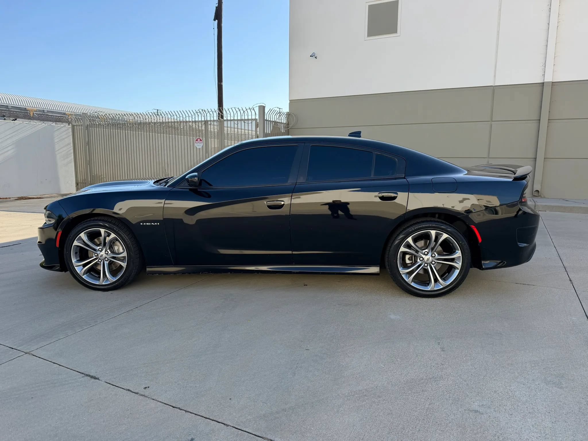 Used 2021 Dodge Charger R/T RWD image 8