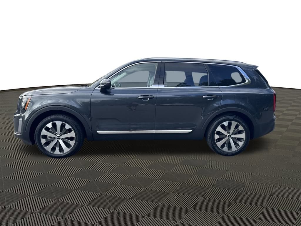 Used 2022 Kia Telluride EX w/ EX Premium Package image 2