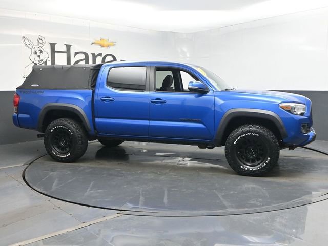 Used 2016 Toyota Tacoma TRD Off-Road image 47