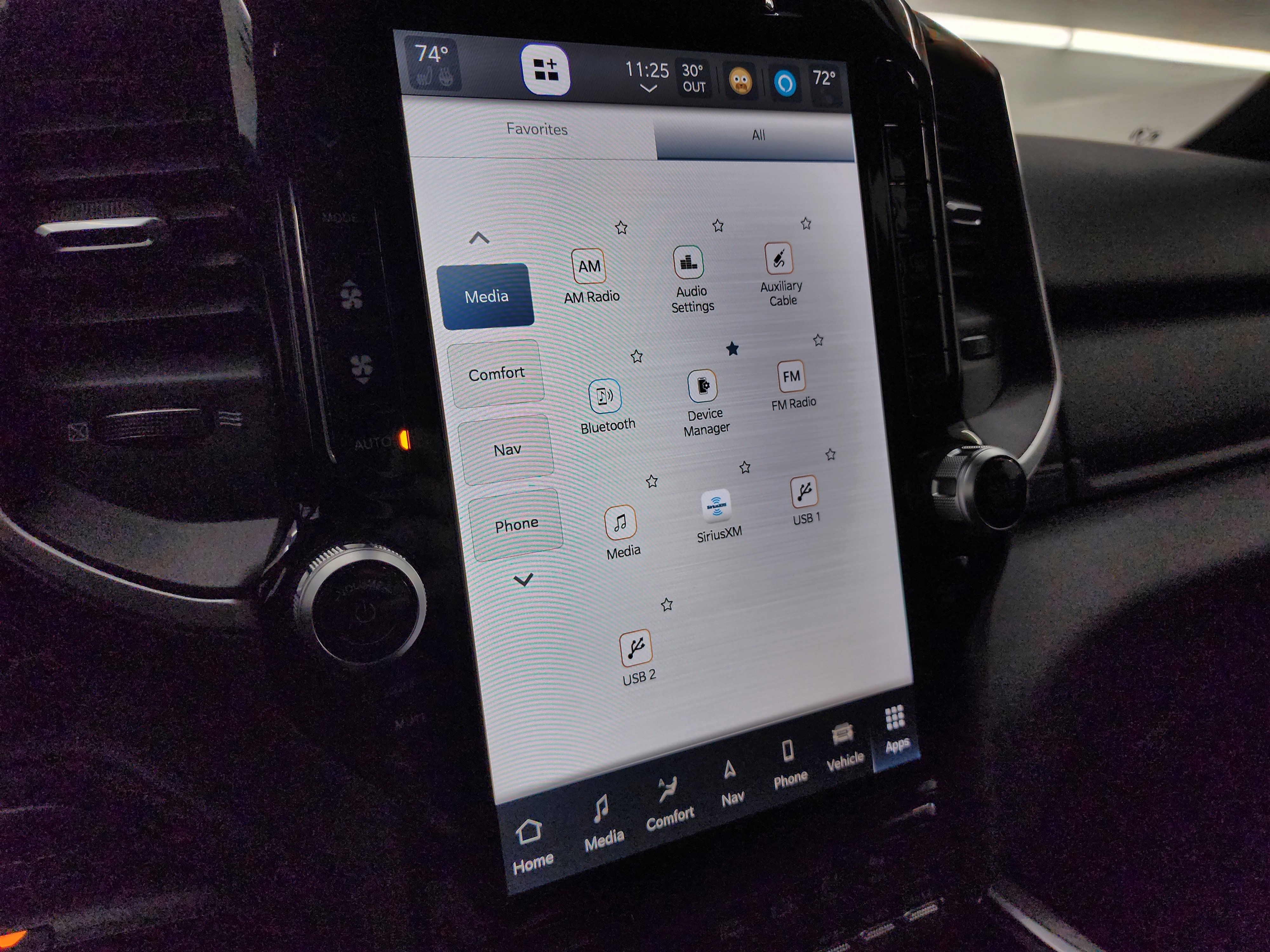 Used 2024 RAM 3500 Big Horn w/ Night Edition image 48