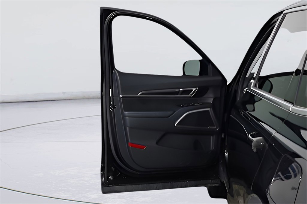 Used 2024 Kia Telluride LX image 42