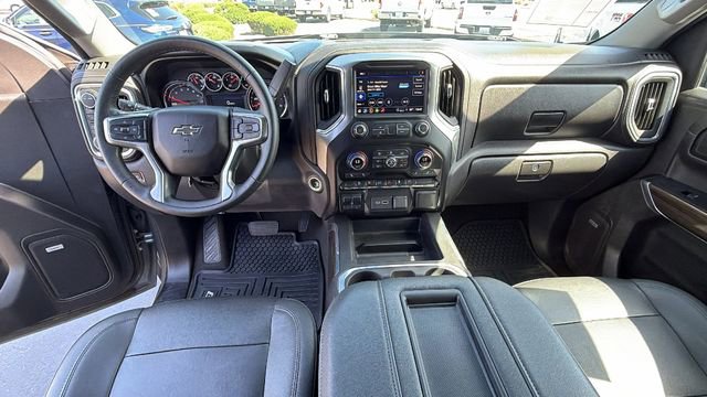 Used 2021 Chevrolet Silverado 1500 RST w/ Convenience Package II AWD/4WD image 19