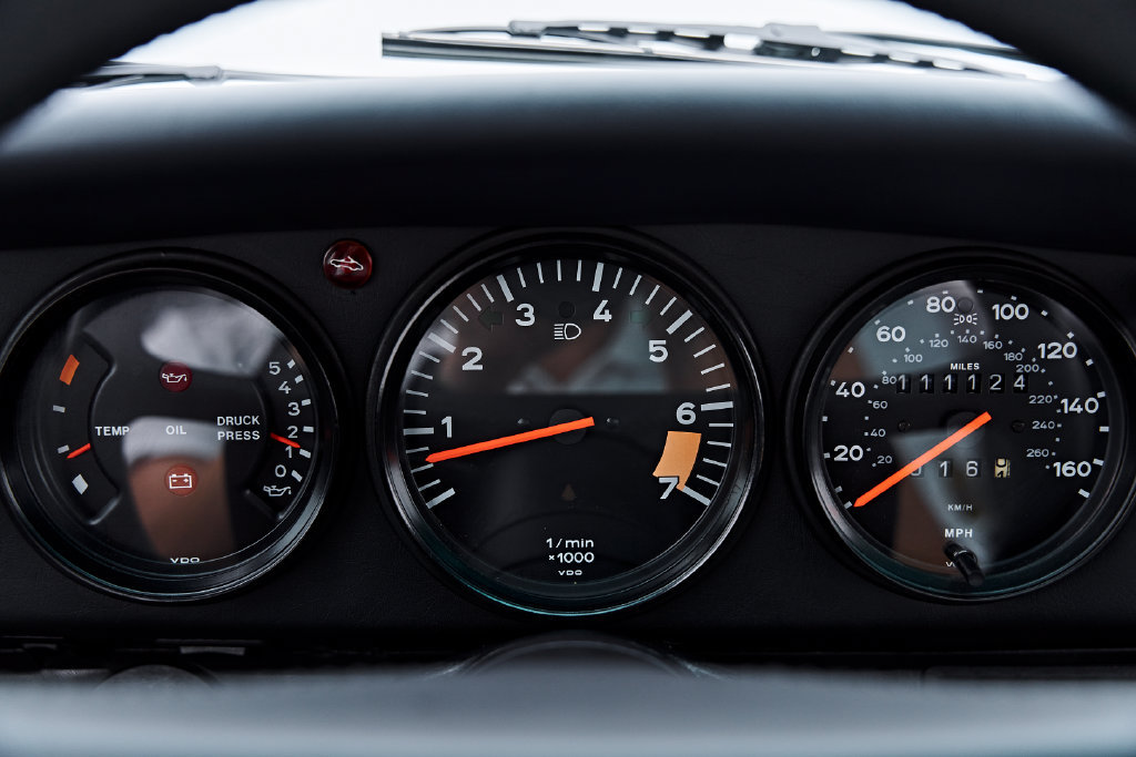 Used 1988 Porsche 911 Carrera RWD image 51