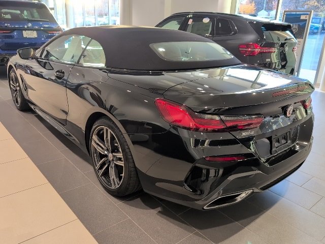 Used 2023 BMW M850i xDrive Convertible w/ Driving Assistance Package image 5