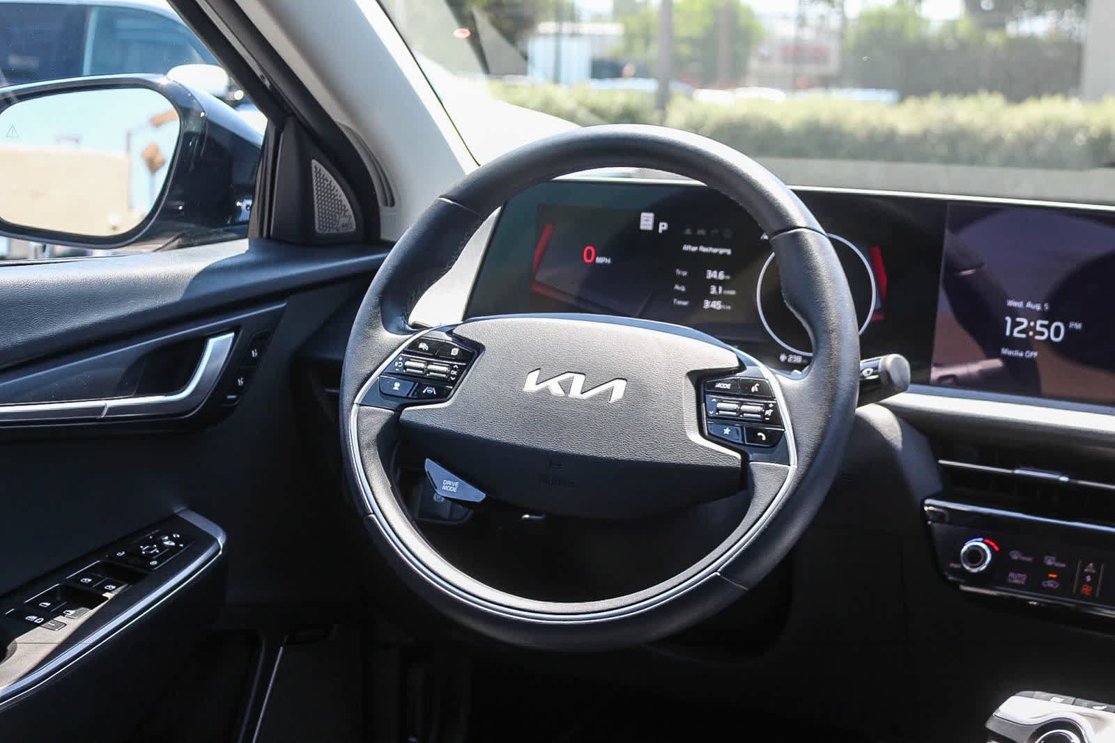Used 2023 Kia EV6 Wind RWD image 19