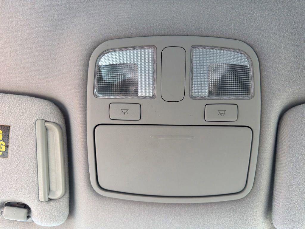 Used 2010 Hyundai Sonata GLS FWD image 32