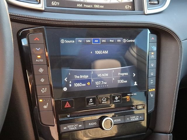 Used 2019 INFINITI QX50 Essential w/ Premium Heat Package AWD/4WD image 18