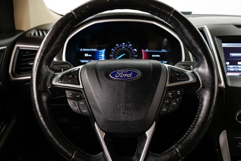 Used 2015 Ford Edge SEL w/ Equipment Group 201A image 10