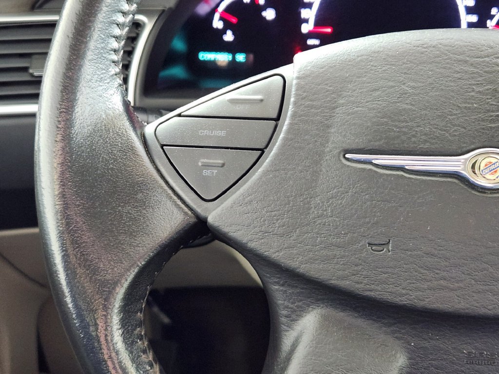 Used 2005 Chrysler Pacifica Touring AWD/4WD image 19