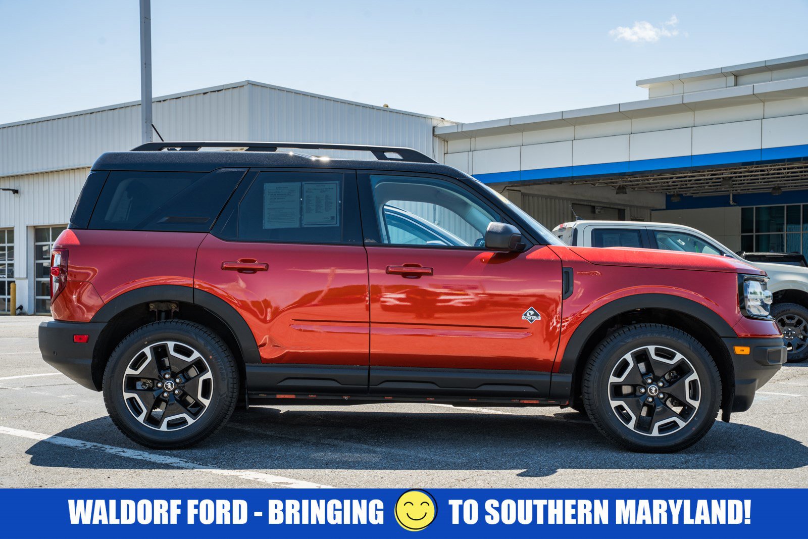 Used 2022 Ford Bronco Sport Outer Banks w/ Tech Package image 3